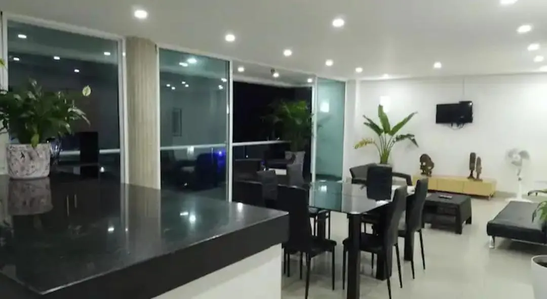 Apartamento Luxury Playa Azul Cartagena Frente Al Mar 200M