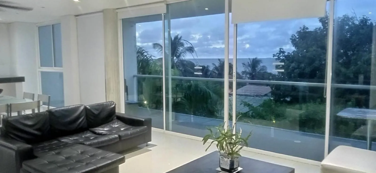Apartamento Luxury Playa Azul Cartagena Frente Al Mar 200M